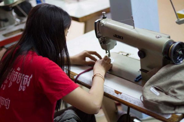 Näherin - AIM - Unsere Nähwerkstatt