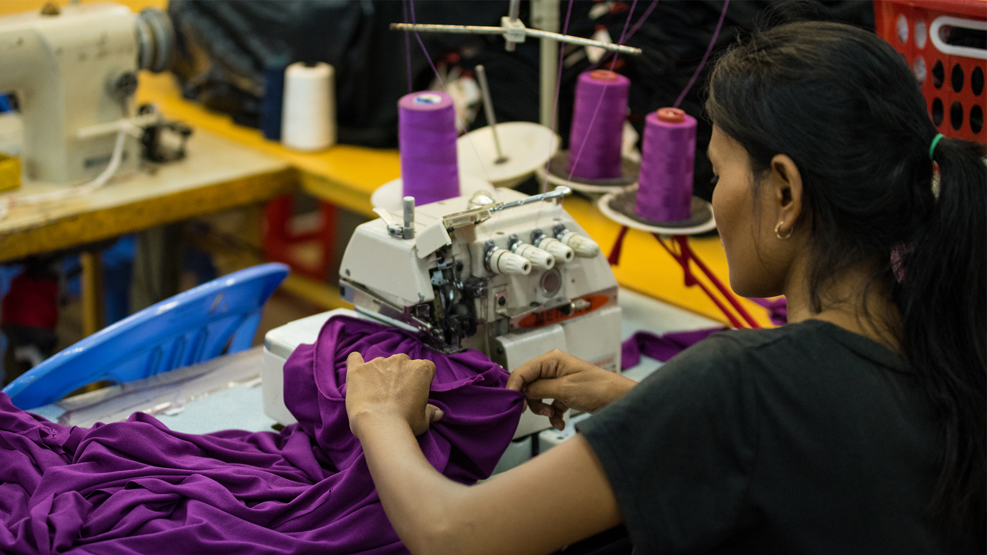 AIM - befreite Näherin